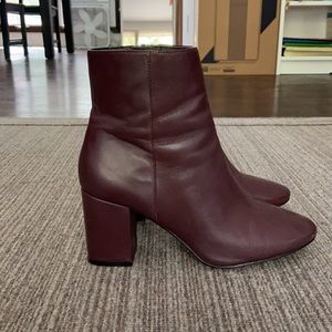 Halogen Alexa Boot